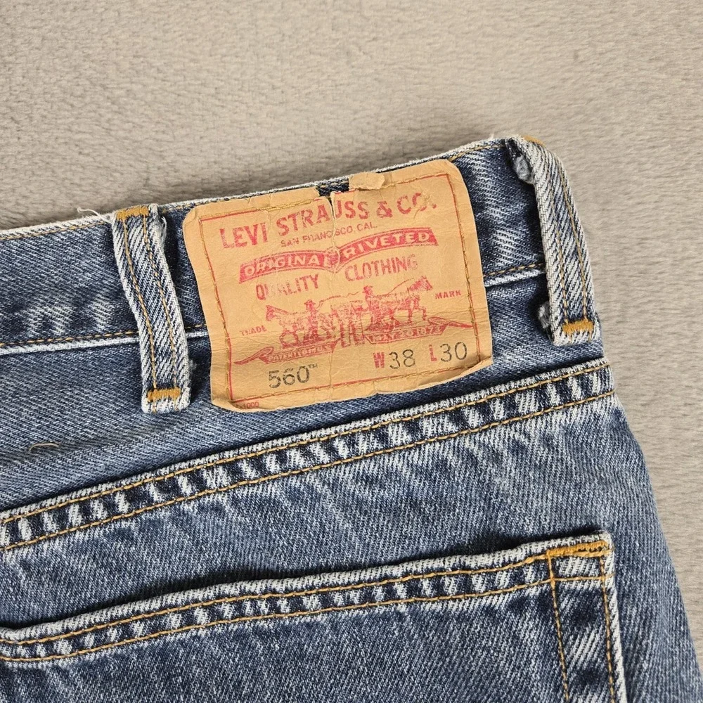 Levis 560 Jeans Mens 38x30 (Fits 36x28) Comfort Loose Fit Tapered Leg‎ Blue Y2K